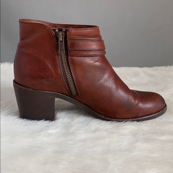 FRYE Janis Ring Short Bootie - Picture 12 of 16